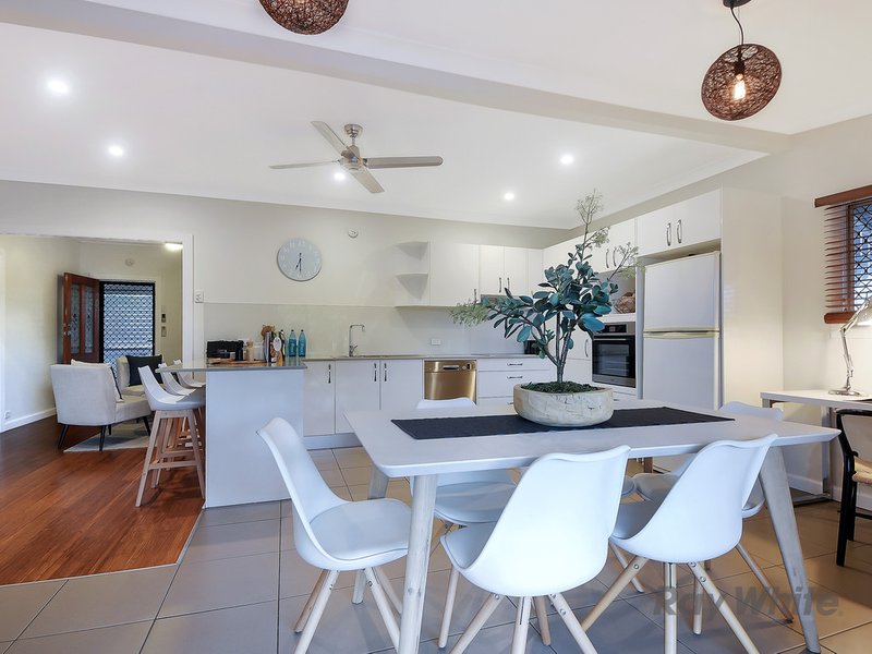 Photo - 253 Beaconsfield Terrace, Brighton QLD 4017 - Image 9