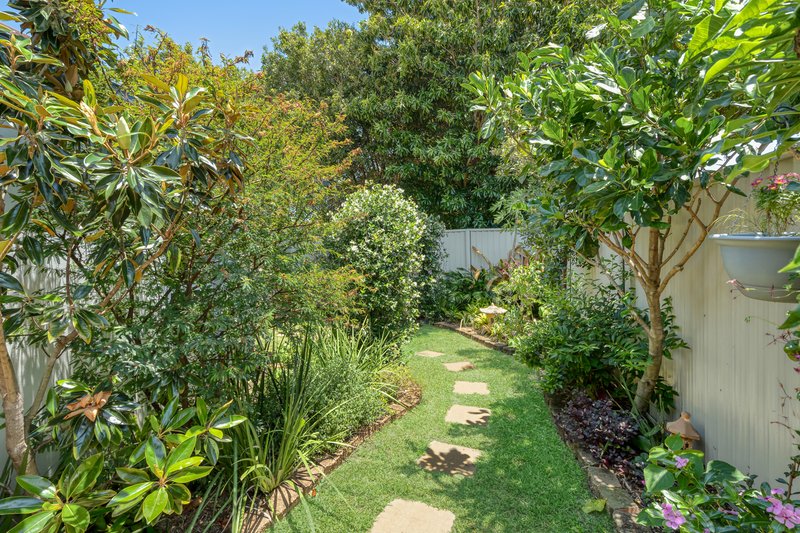 Photo - 2/53 Coolgarra Avenue, Bongaree QLD 4507 - Image 12