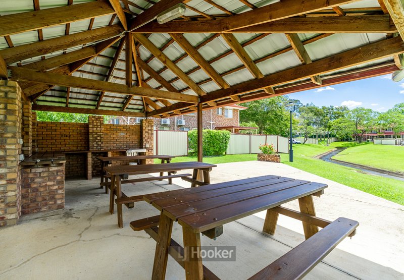 Photo - 25/3 Costata Street, Hillcrest QLD 4118 - Image 11