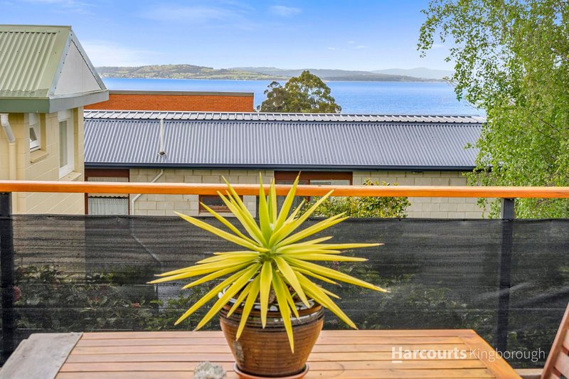 Photo - 2/53 Crystal Downs Drive, Blackmans Bay TAS 7052 - Image 3