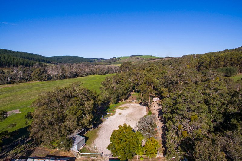 Photo - 253 East Nannup Road, Nannup WA 6275 - Image 12