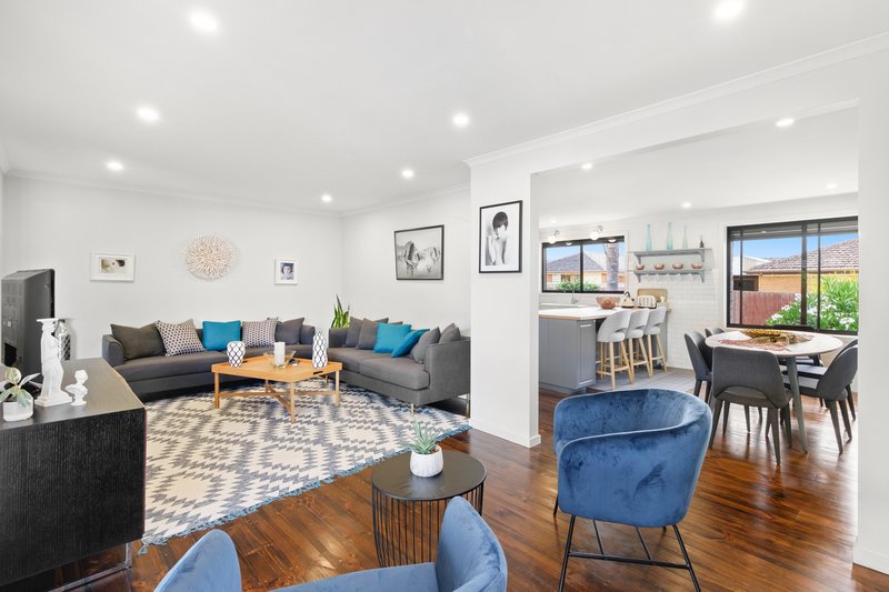 Photo - 2/53 Main Road, Clayton South VIC 3169 - Image 2