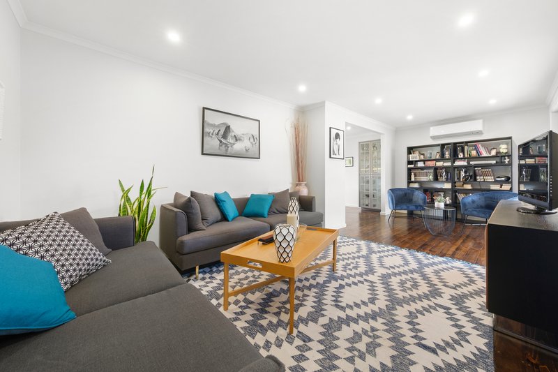Photo - 2/53 Main Road, Clayton South VIC 3169 - Image 3