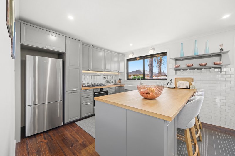 Photo - 2/53 Main Road, Clayton South VIC 3169 - Image 5