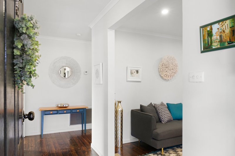 Photo - 2/53 Main Road, Clayton South VIC 3169 - Image 8