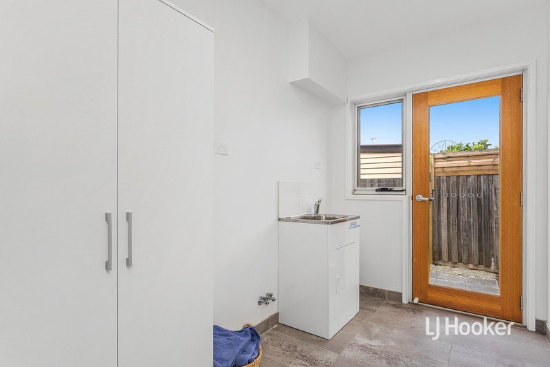 Photo - 2/53 Margaret Street, Werribee VIC 3030 - Image 12