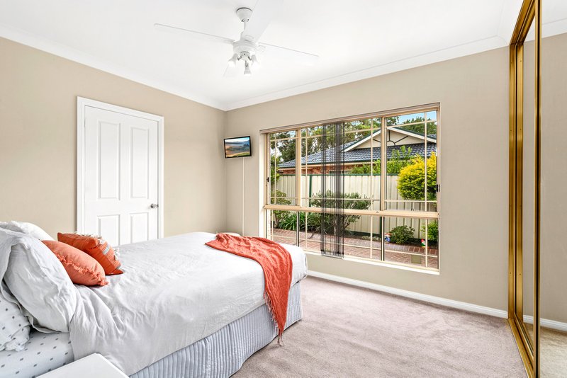 Photo - 2/53 Ogilvy Street, Peakhurst NSW 2210 - Image 5