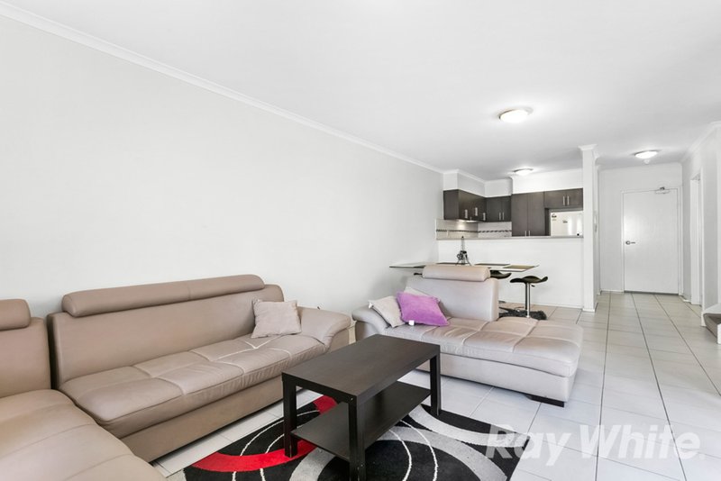 25/3 Wardens Walk, Coburg VIC 3058