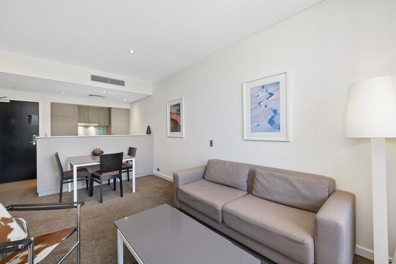 Photo - 25/33 Mounts Bay Road, Perth WA 6000 - Image 2