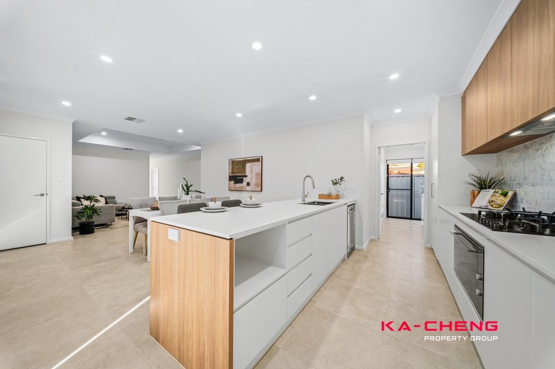 Photo - 253C The Strand , Dianella WA 6059 - Image 2