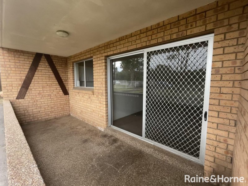 Photo - 2/54-55 Park Avenue, Kingswood NSW 2747 - Image 7