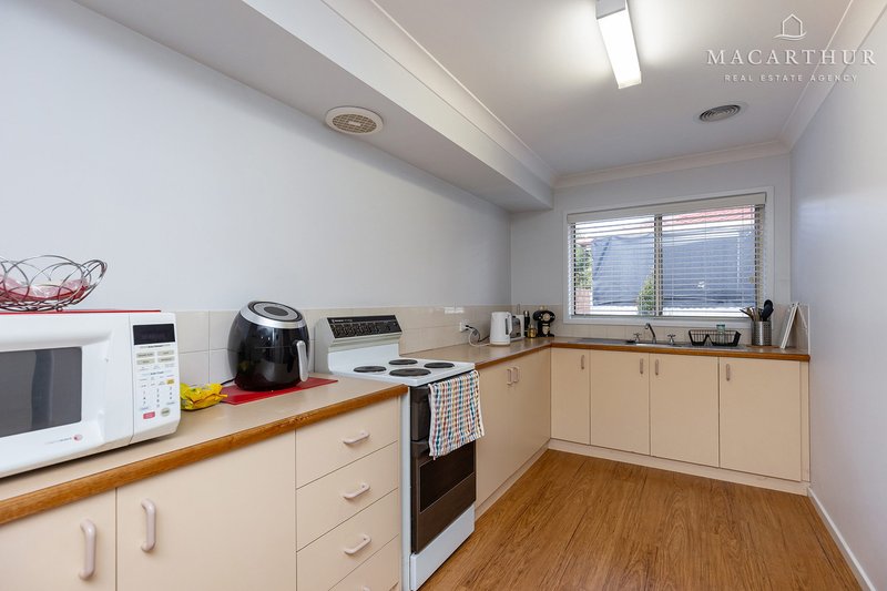 Photo - 2/54 Adjin Street, Mount Austin NSW 2650 - Image 3