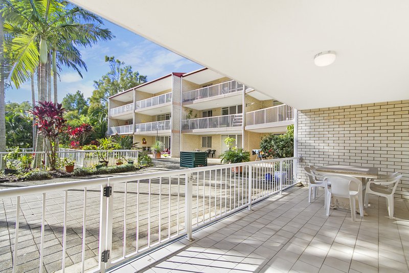 Photo - 2/54 Dutton Street, Coolangatta QLD 4225 - Image 5