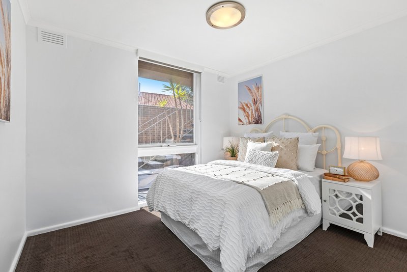 Photo - 2/54 Ebden Avenue, Black Rock VIC 3193 - Image 6