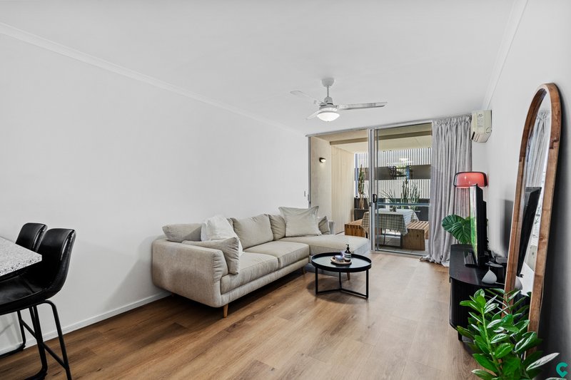 Photo - 2/54 Jackson Street, Hamilton QLD 4007 - Image 7