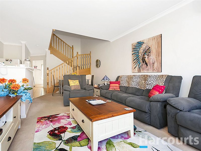 Photo - 2/54 Nottinghill Street, Joondalup WA 6027 - Image 11