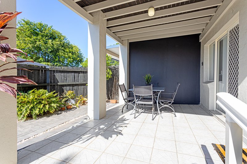 Photo - 2/54 Palmtree Avenue, Scarborough QLD 4020 - Image 17