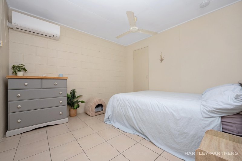 Photo - 2/54 Percy Street, West End QLD 4810 - Image 6