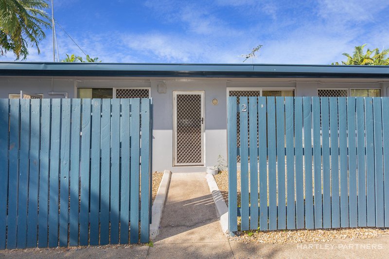 Photo - 2/54 Percy Street, West End QLD 4810 - Image 9