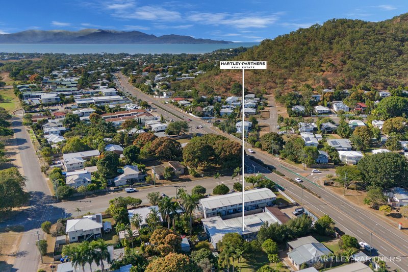 Photo - 2/54 Percy Street, West End QLD 4810 - Image 10
