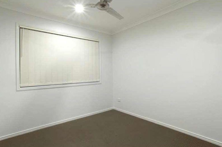 Photo - 2/54 Reibelt Drive, Caboolture QLD 4510 - Image 5