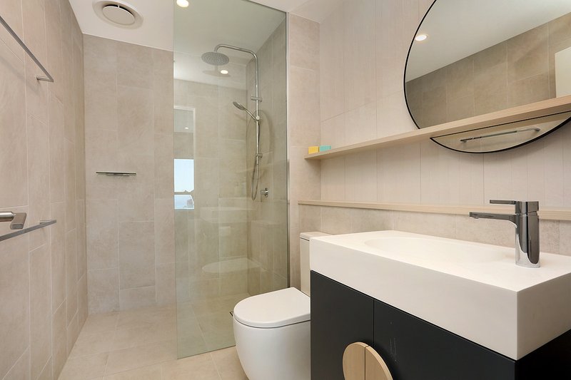 Photo - 25403/16 Casino Drive, Broadbeach QLD 4218 - Image 4