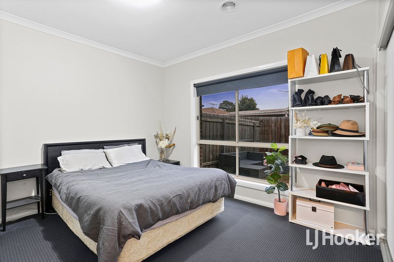 Photo - 25/42 Mitchells Lane, Sunbury VIC 3429 - Image 5