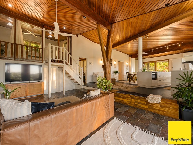 Photo - 255-259 Toogood Road, Bayview Heights QLD 4868 - Image 10