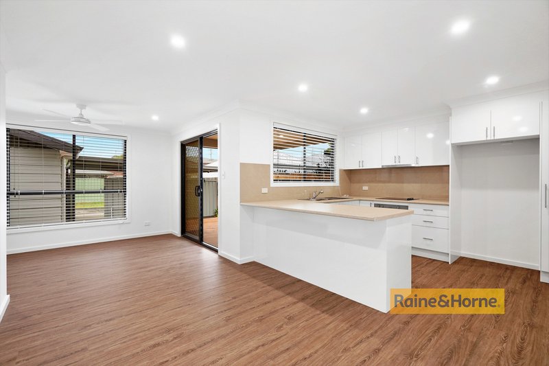 Photo - 2/55 Bangalow Street, Ettalong Beach NSW 2257 - Image 4