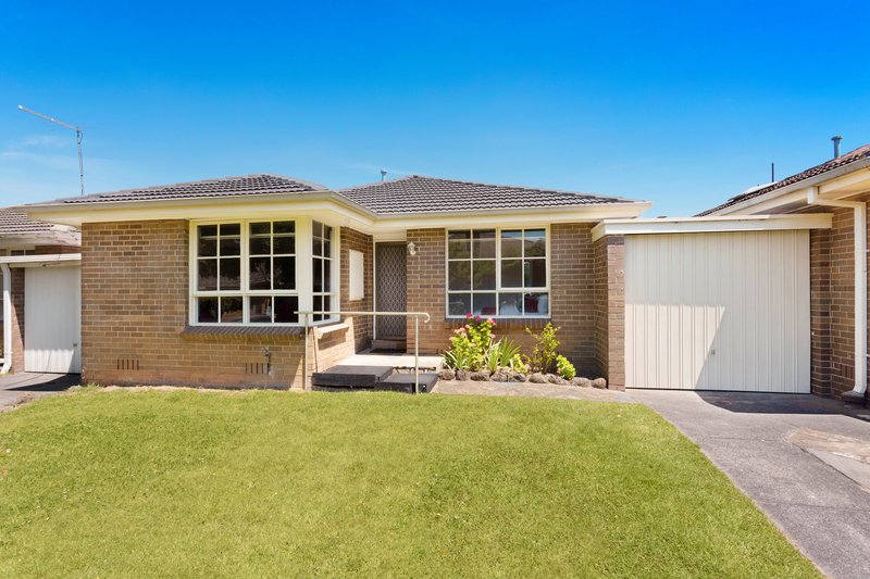 2/55 Coorigil Road, Carnegie VIC 3163