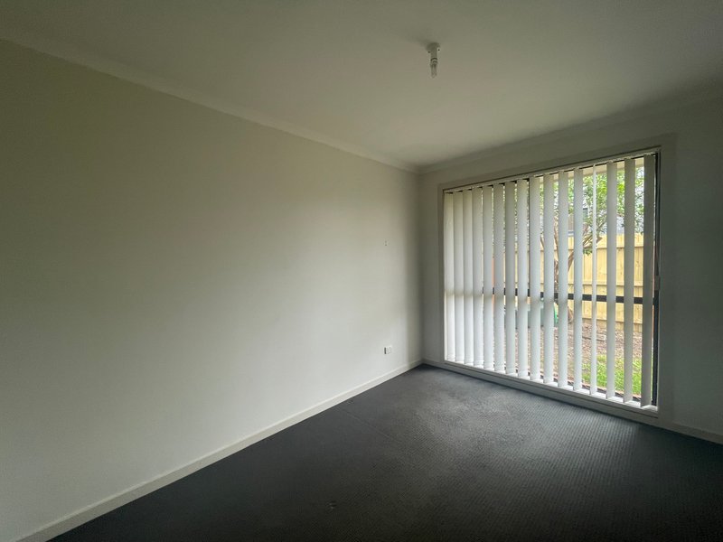 Photo - 2/55 Grieve Parade, Altona VIC 3018 - Image 9