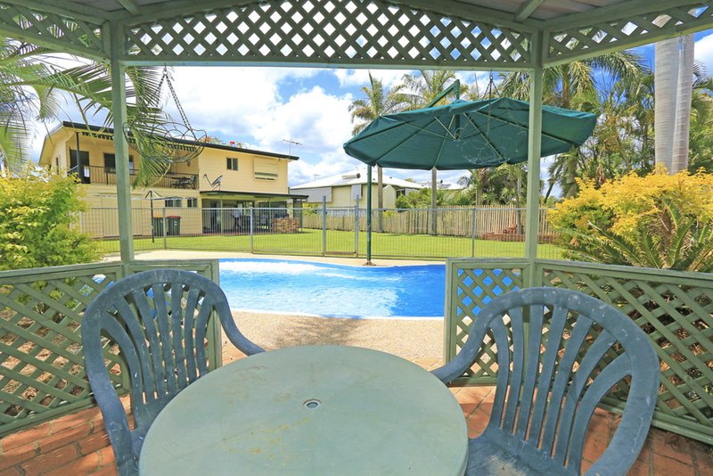 Photo - 255 Hook Street, Berserker QLD 4701 - Image 16