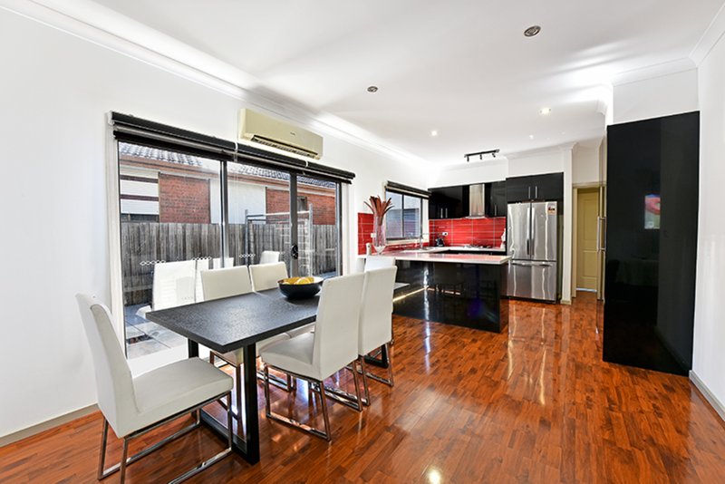 Photo - 2/55 Marlborough Street, Fawkner VIC 3060 - Image 3