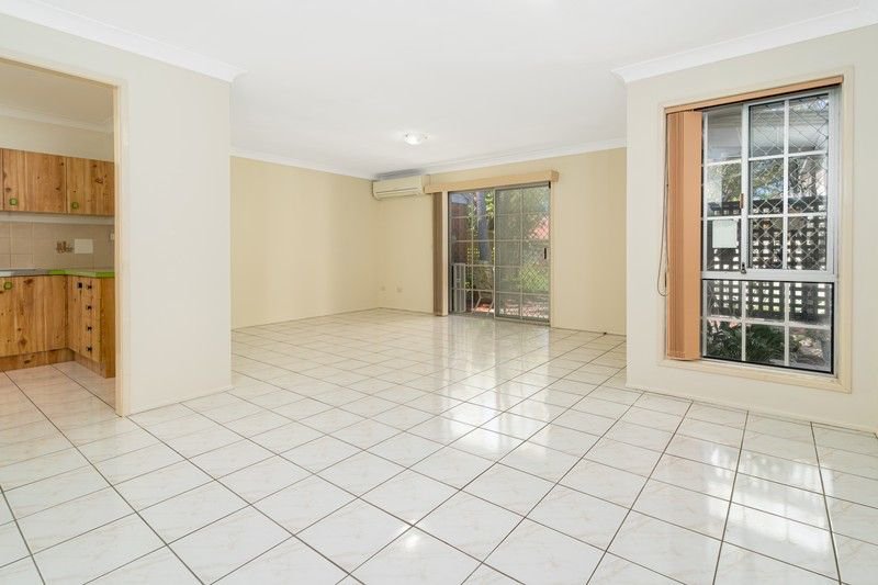 Photo - 2/55 Park Road, Slacks Creek QLD 4127 - Image 3