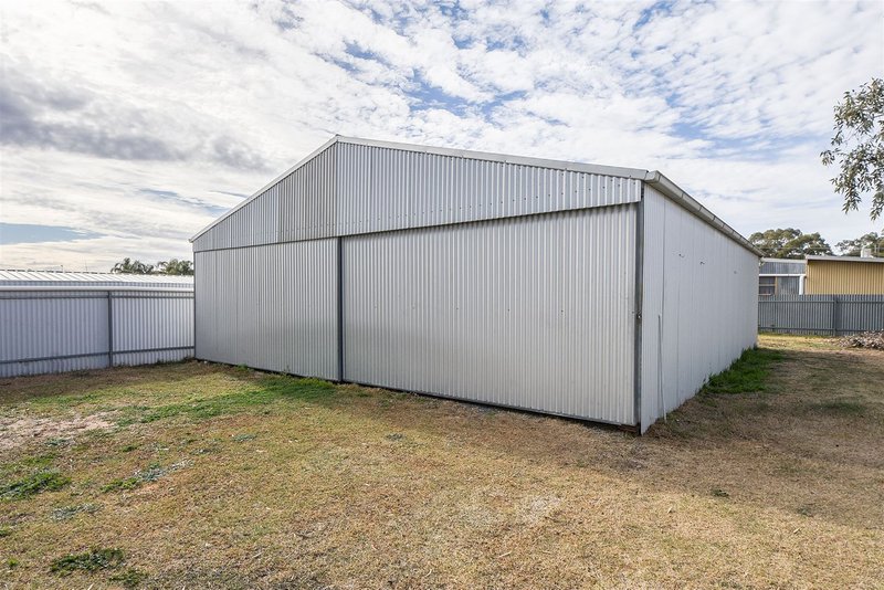 Photo - 255 Scott Street, Warracknabeal VIC 3393 - Image 13