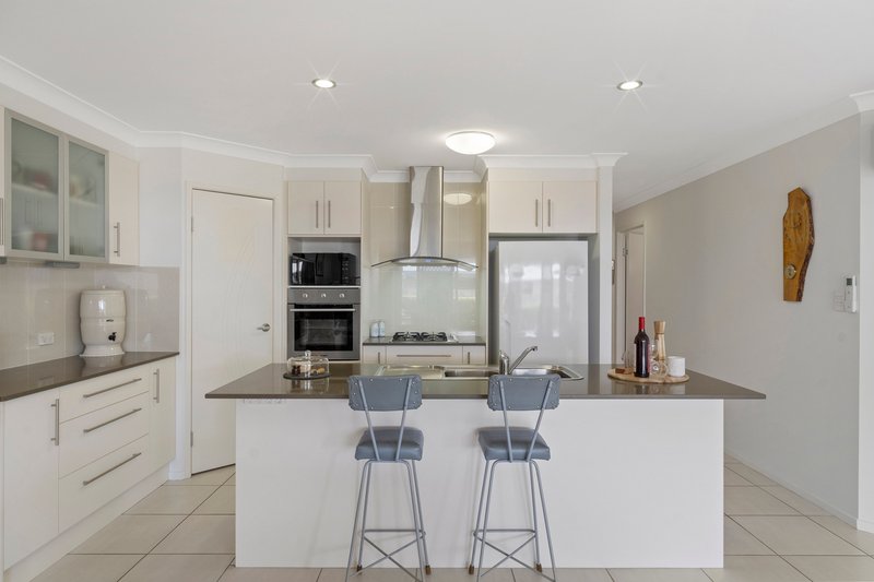 Photo - 2/55 Shailer Road, Shailer Park QLD 4128 - Image 5