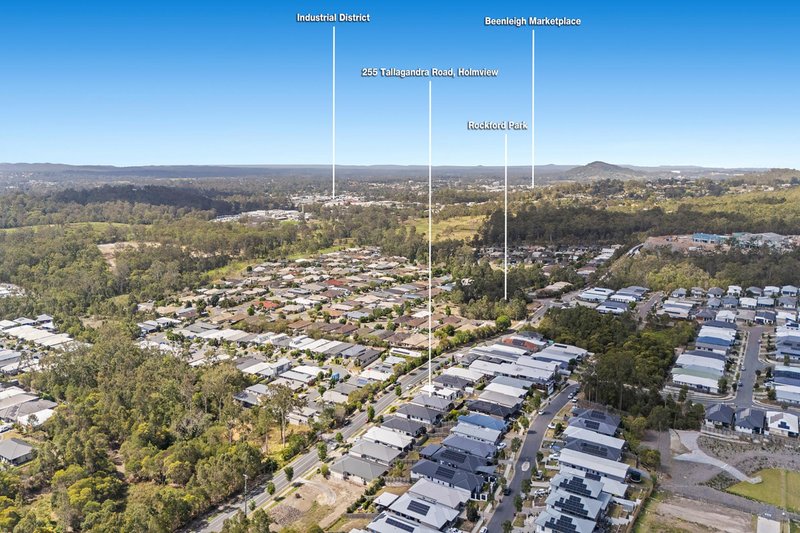Photo - 255 Tallagandra Road, Holmview QLD 4207 - Image 16