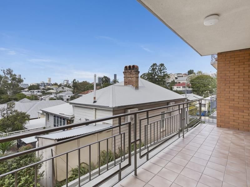 Photo - 2/55 Victoria Street, Kelvin Grove QLD 4059 - Image 8