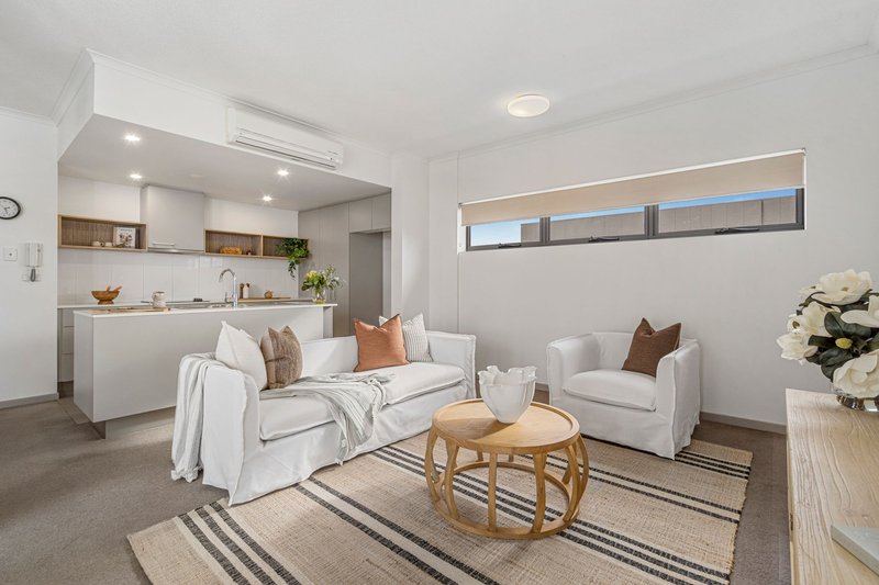 Photo - 255/129 Laver Drive, Robina QLD 4226 - Image 6