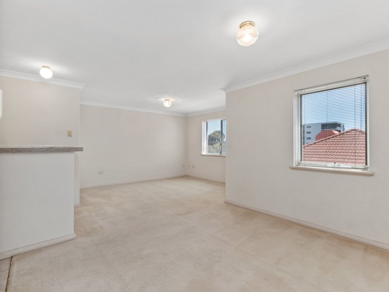 Photo - 25/55 Wellington Street, East Perth WA 6004 - Image 14