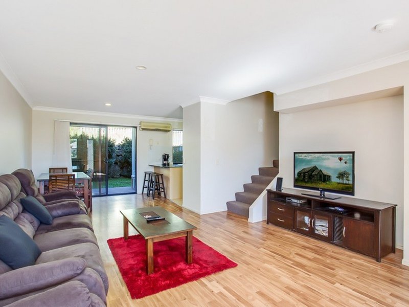 Photo - 255/64 Gilston Road, Nerang QLD 4211 - Image 3