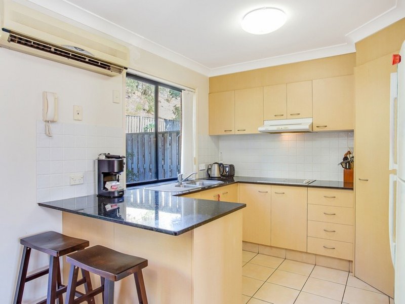 Photo - 255/64 Gilston Road, Nerang QLD 4211 - Image 5