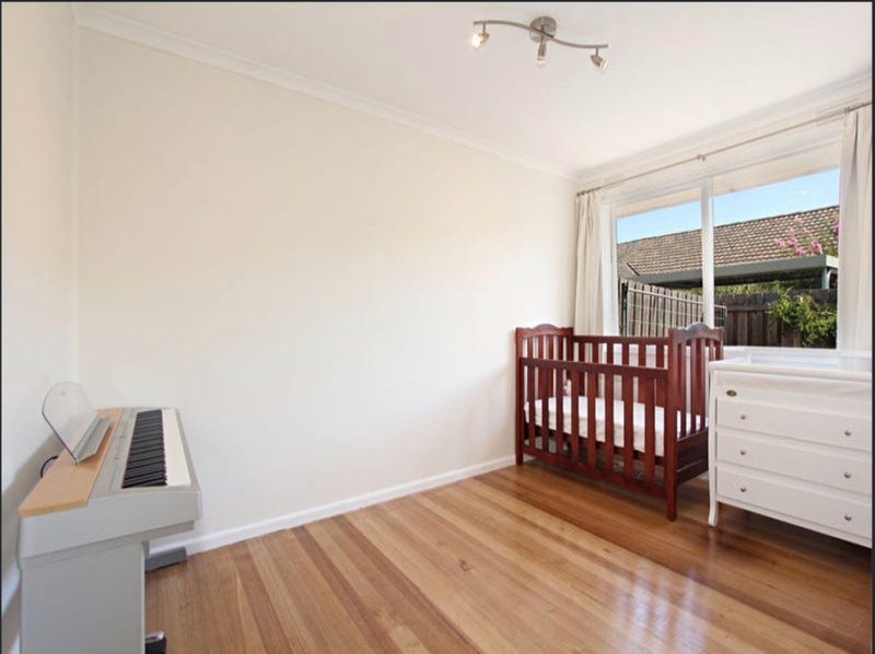 Photo - 2/55A Coorigil Road, Carnegie VIC 3163 - Image 5