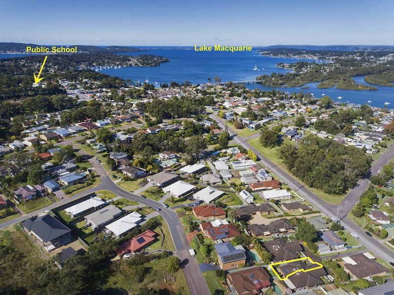 Photo - 2/55a Macquarie Road, Fennell Bay NSW 2283 - Image 14