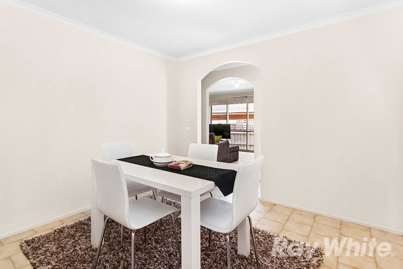 Photo - 2/56 Bertrand Avenue, Mulgrave VIC 3170 - Image 5