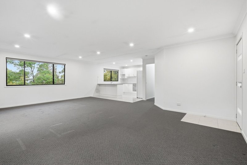 Photo - 2/56 Branscombe Road, Claremont TAS 7011 - Image 5