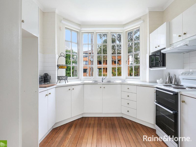 Photo - 2/56 Church Street, Wollongong NSW 2500 - Image 2
