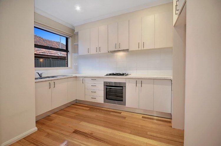 Photo - 2/56 Fischer Street, Coburg VIC 3058 - Image 3
