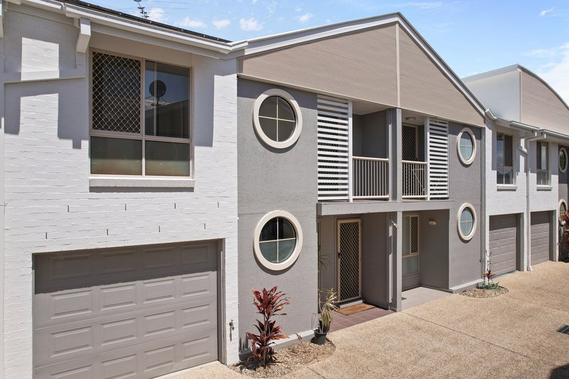 Photo - 2/56 Fleet Drive, Kippa-Ring QLD 4021 - Image 2