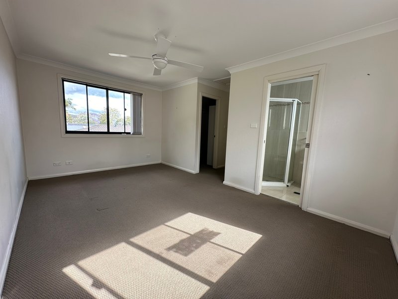 Photo - 2/56 Gallipoli Avenue, Blackwall NSW 2256 - Image 7